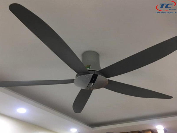 Quạt trần 5 cánh Panasonic có điều khiển F‑60TAN