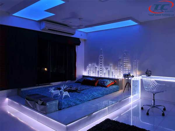 Trang trí đèn với đồ đạc