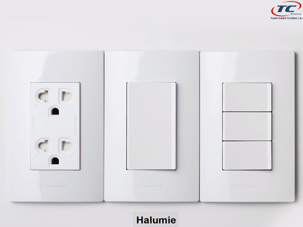 Cong-tac-panasonic-halumie